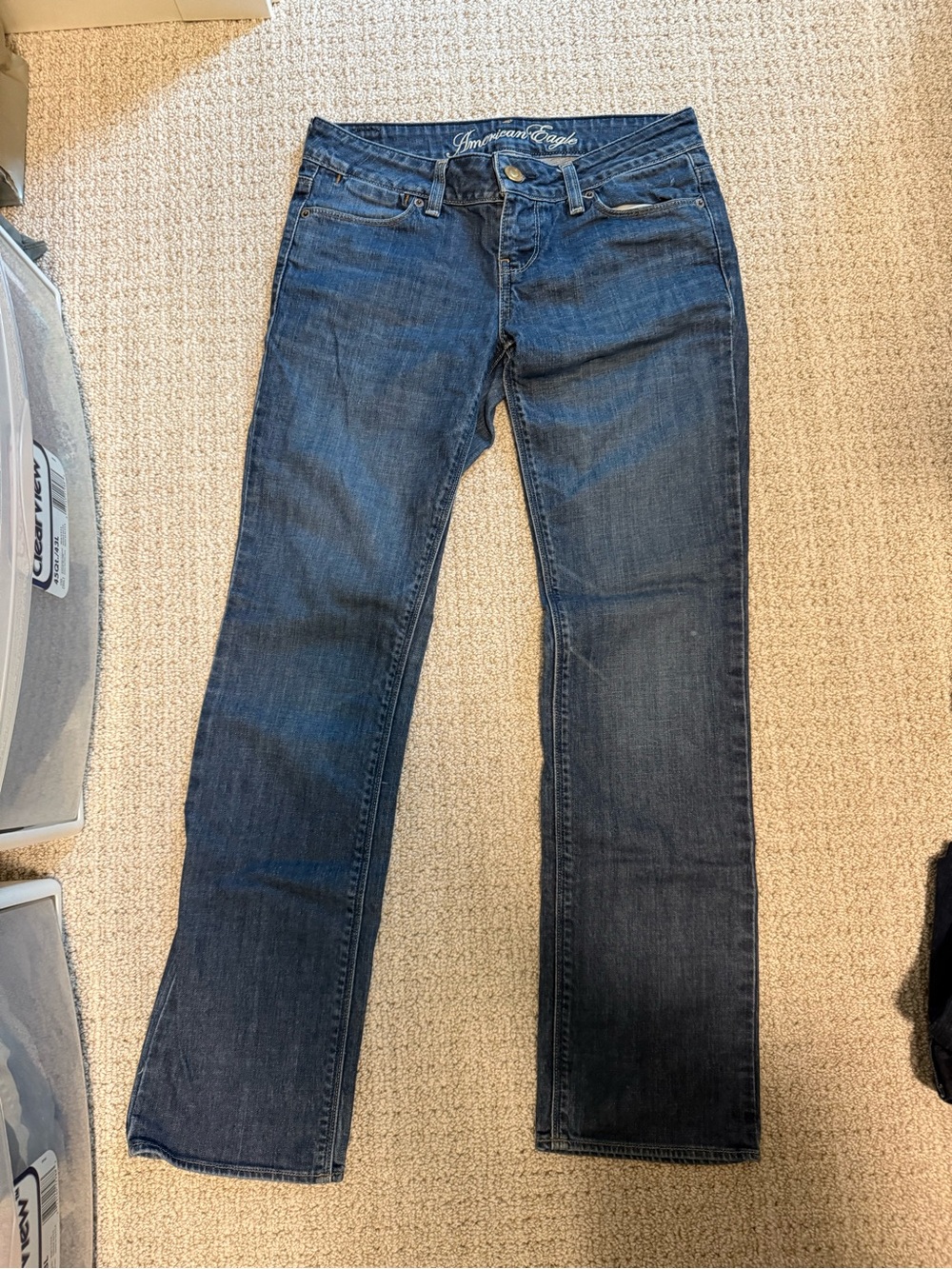 American Eagle Outfitters Women’s Dark Wash 77 Straight Jeans size 2